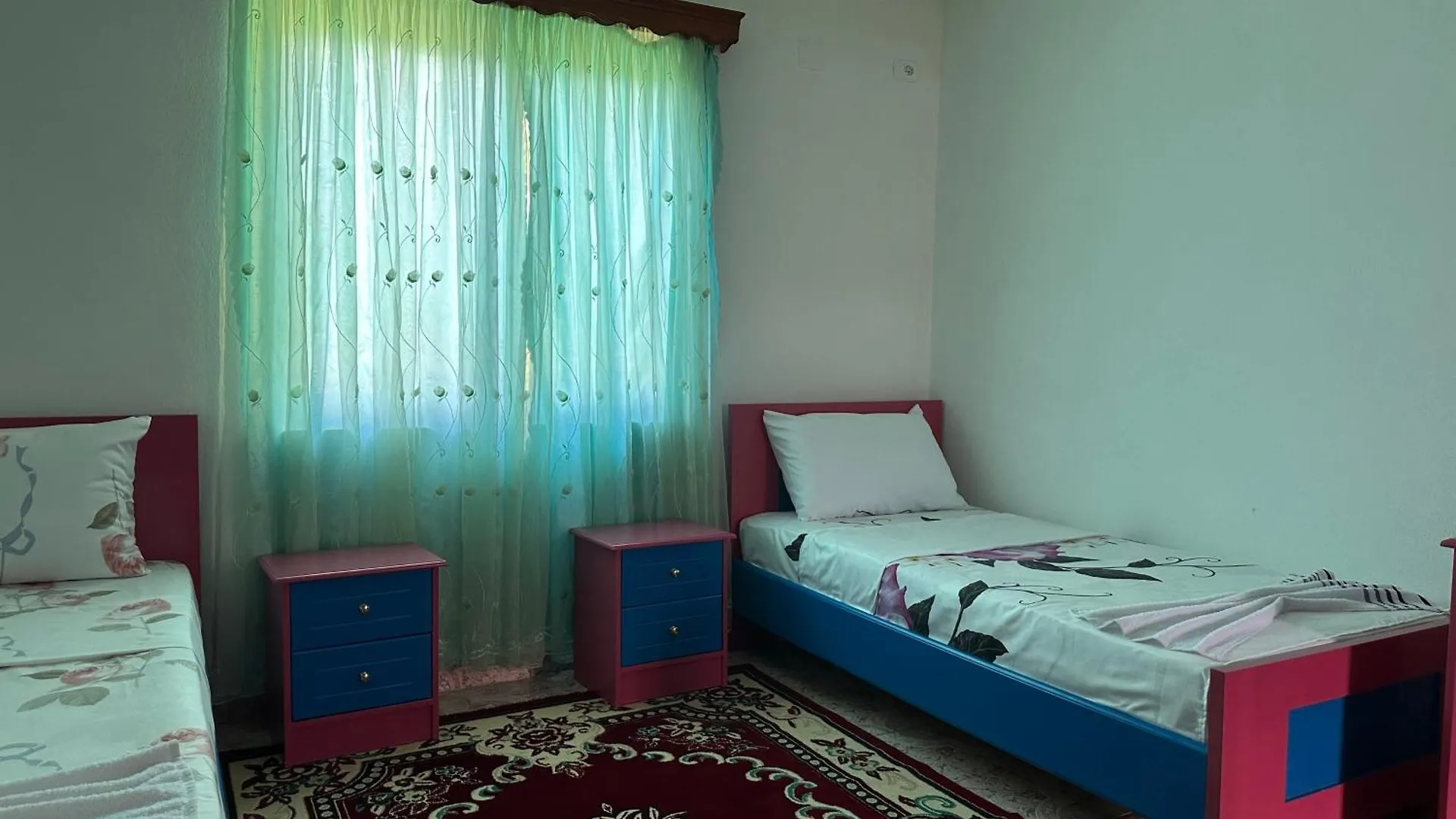 度假居 Bleam Guest House Përmet