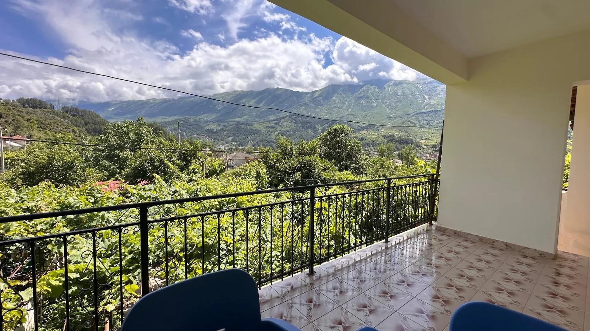 度假居 Bleam Guest House Përmet